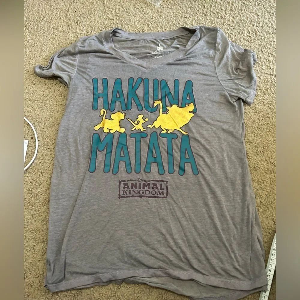 Disney Parks Animal Kingdom Lion King Hakuna Matata Tshirt
